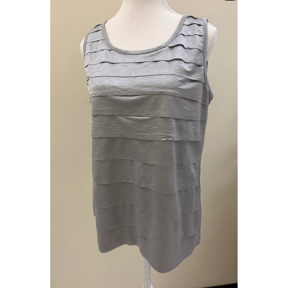Chicos Silver Grey Tiered Ruffle Front Sleeveless Tank Size 1 Medium Metallic